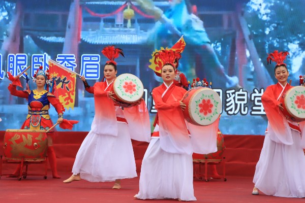 忠義鑄魂 商道傳新——河南賒店第十二屆關(guān)公文化旅游節(jié)舞臺(tái)藝術(shù)造型策劃